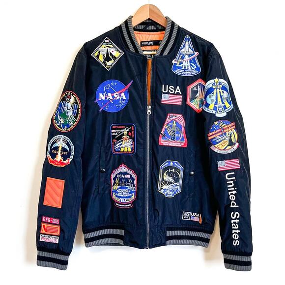 NASA Men Bomber Jacket Size S Black Patch Logo Flag Quilted Space Flight Space - Picture 1 of 13